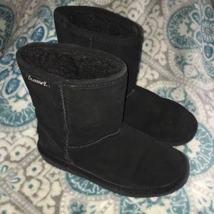 Bear paw boots size 3